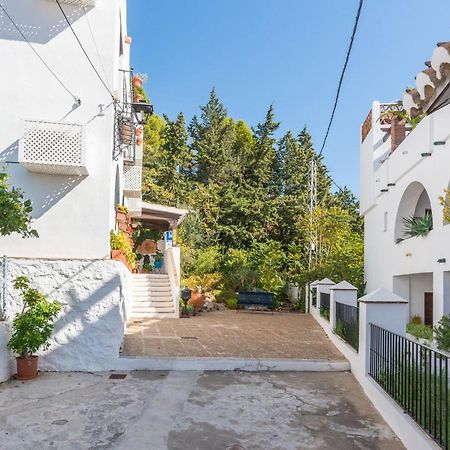 Hostal El Escudo De Mijas Exterior photo