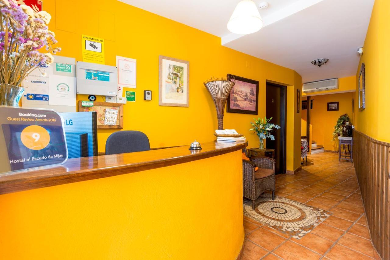 Hostal El Escudo De Mijas Exterior photo
