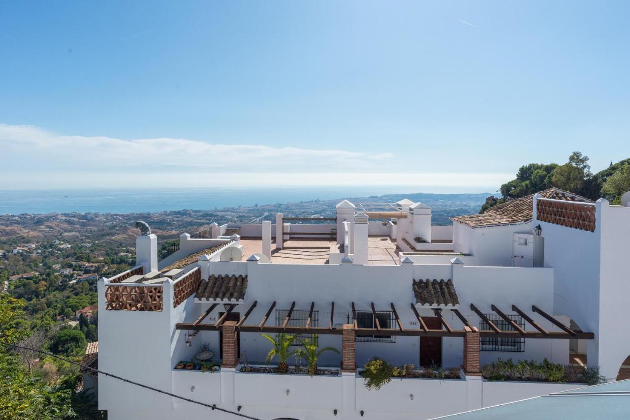 Hostal El Escudo De Mijas Exterior photo